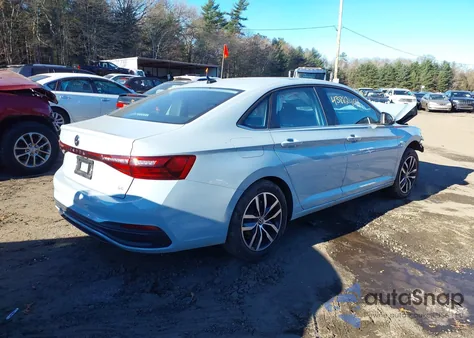 2025 Volkswagen Jetta 1.5T Se из США, поврежденный, VIN 3VW7X7BU2SM051709